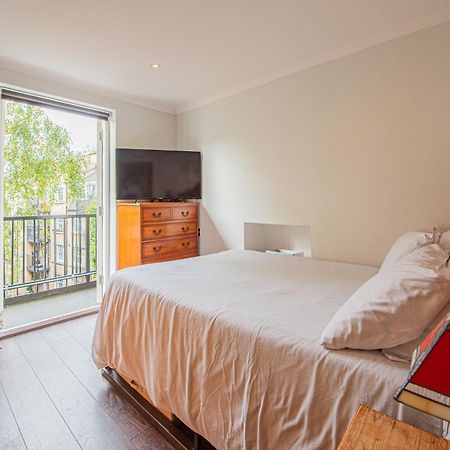 Stylish 1-Bed Flat In Soho - Prime Central London Bagian luar foto