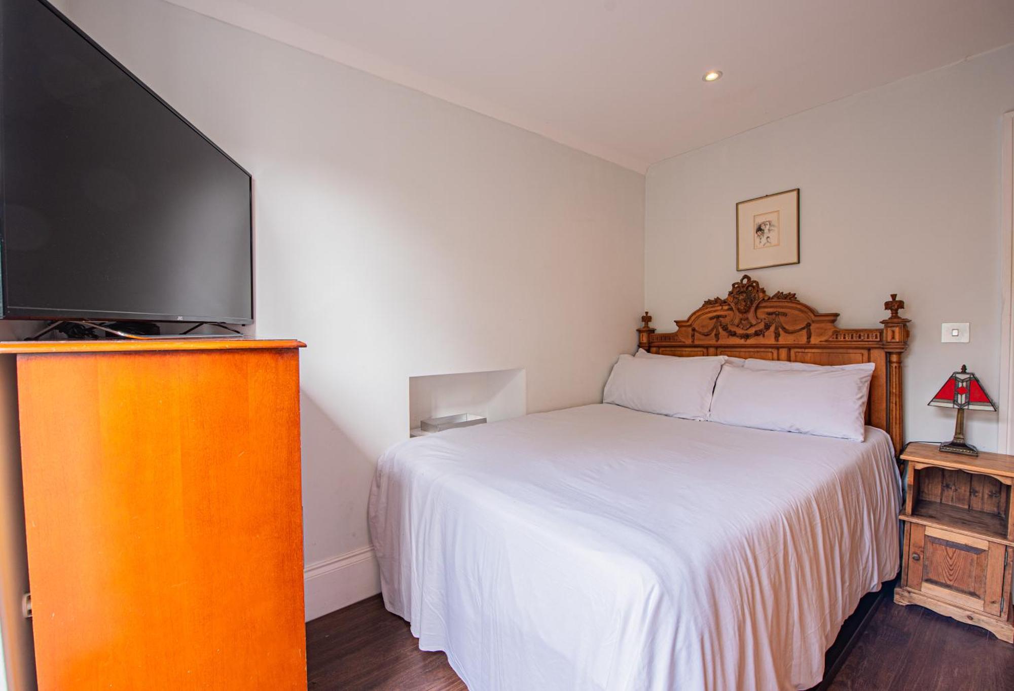 Stylish 1-Bed Flat In Soho - Prime Central London Bagian luar foto