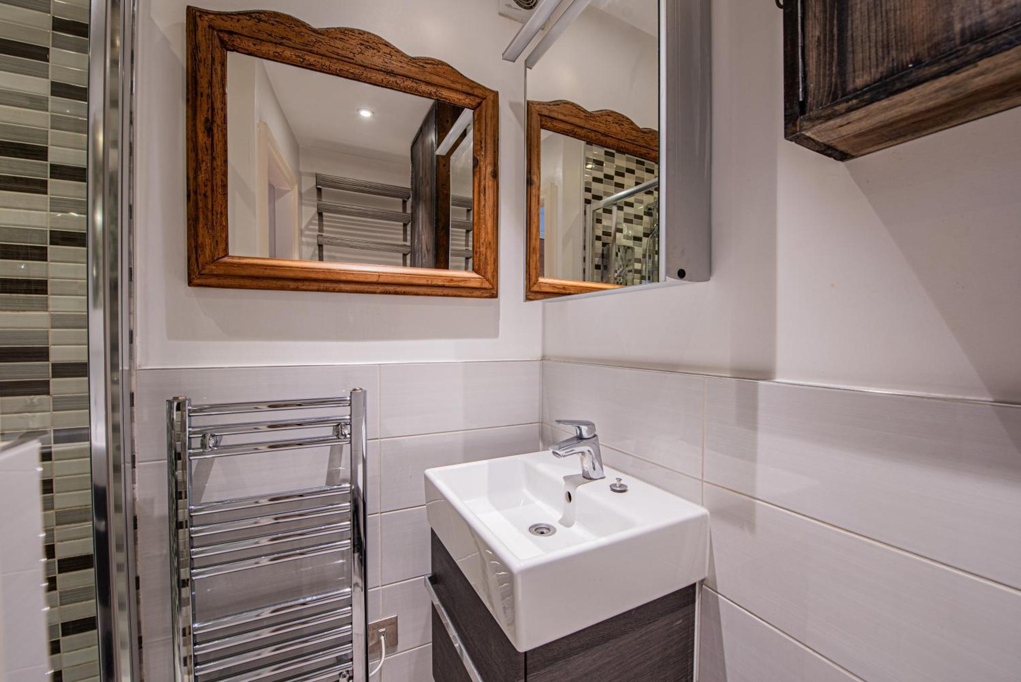 Stylish 1-Bed Flat In Soho - Prime Central London Bagian luar foto